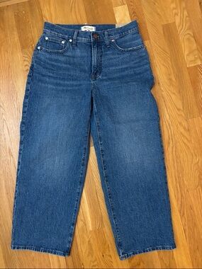 Madewell Straight-Leg Jeans in Medium Blue Wash